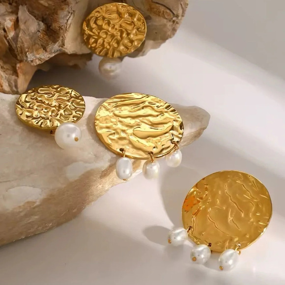 Sedona Retro Pearl Medallion 18K Gold Stainless Steel Waterproof Earrings - Picture 4 of 8